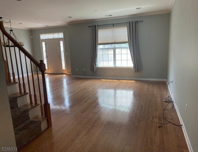 Building Photo - 5 Liberty Way