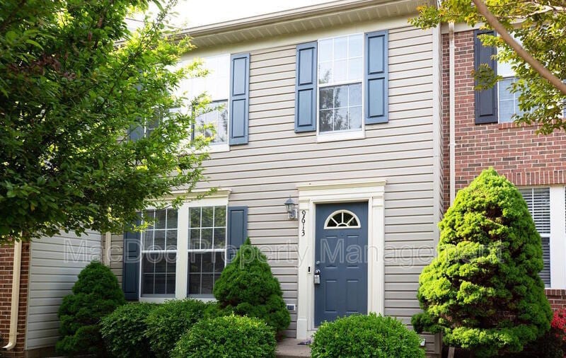 Primary Photo - 9613 Becker Ct