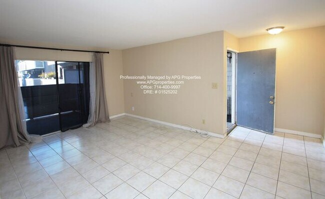 Foto del edificio - 1250 S Brookhurst St