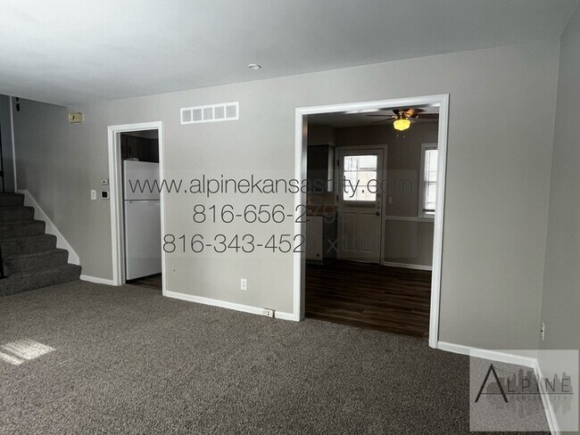 Foto del edificio - Independence Split Level, Finished Basement!