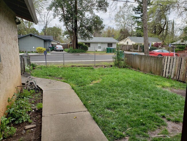 Foto del edificio - 3-bedroom in Central Chico