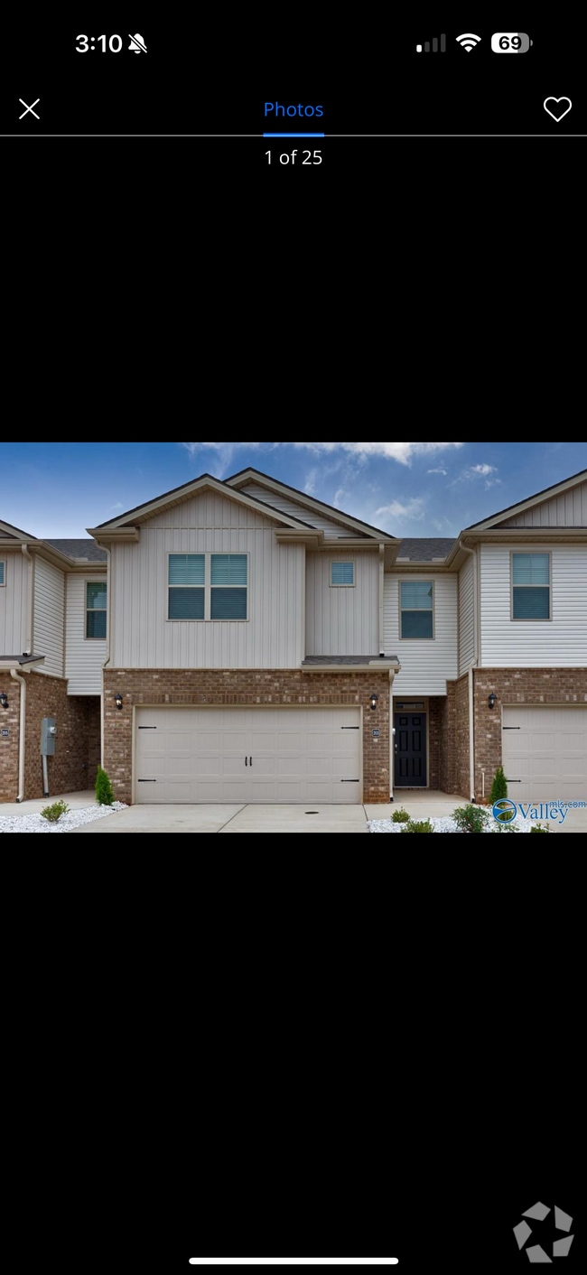 Building Photo - 217 Bay Pine Dr
