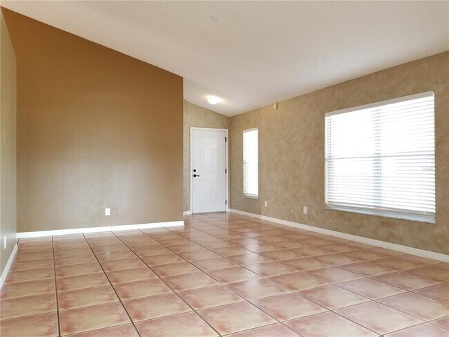Building Photo - 4209 Kingbird Ct