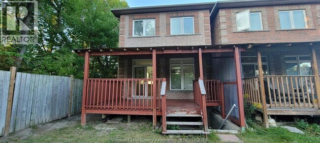 Building Photo - 1721 Ellesmere Rd