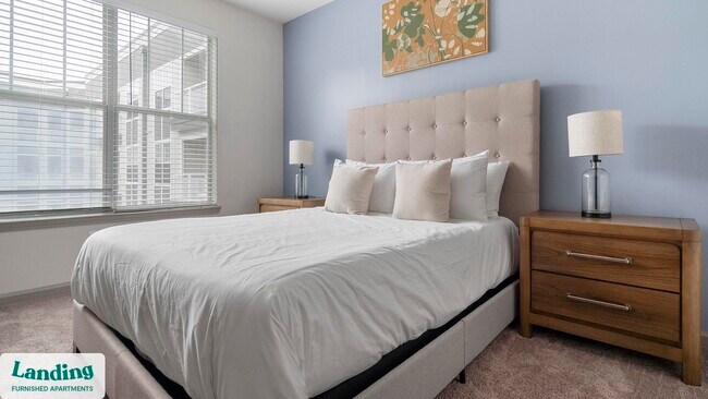 Foto del edificio - 900 E Six Forks Rd