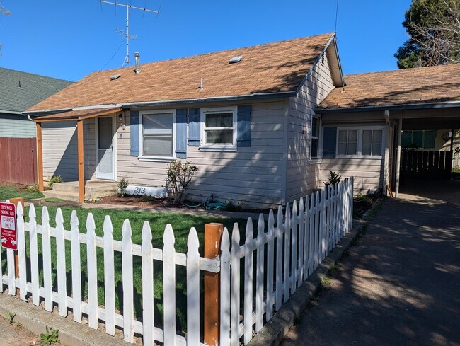 Foto del edificio - 213 Arbor St