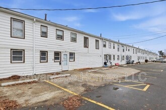 Building Photo - 1015 N Scott Ave