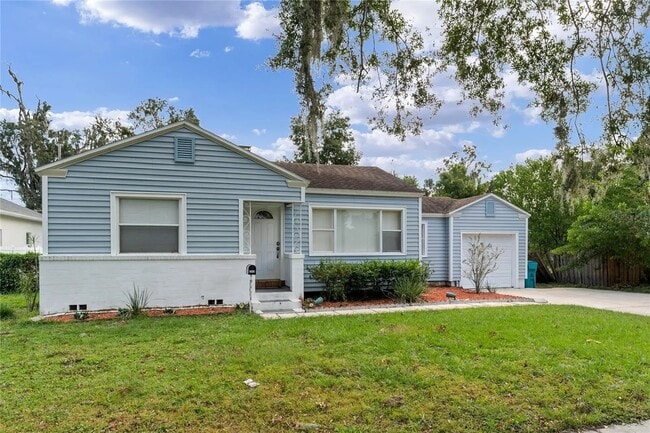 Photo - 1320 W Smith St House