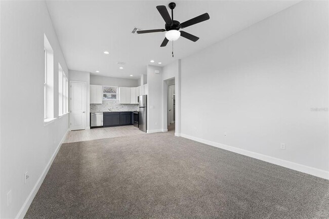 Foto del edificio - 8033 Nemours Pkwy