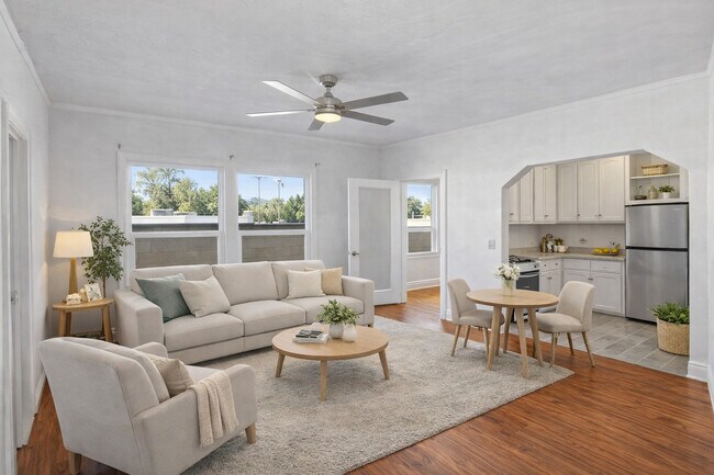 Foto del edificio - 1427 N Kingsley St