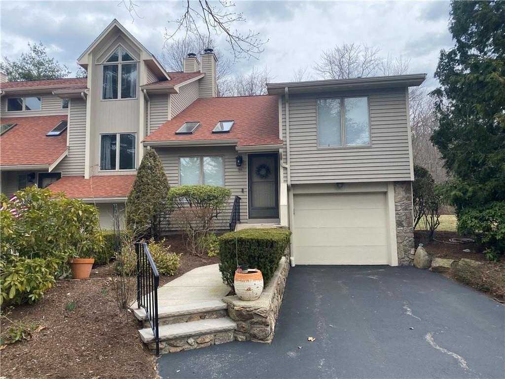Foto principal - 9 Shadow Brook Ln