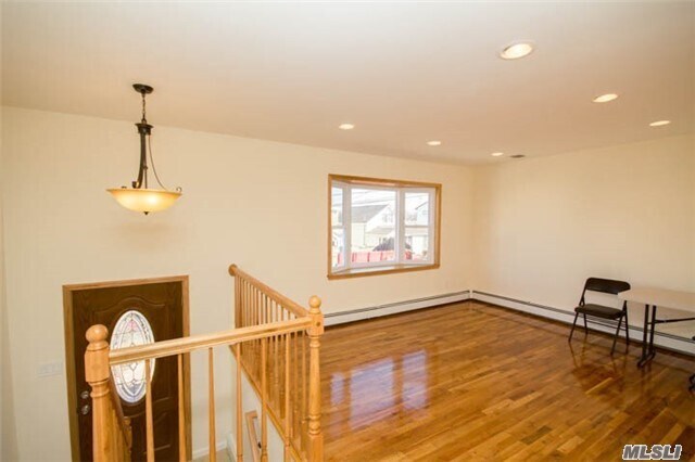 Building Photo - 3684 Nimrod St