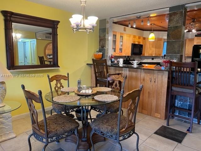 Foto del edificio - 600 Uno Lago Dr