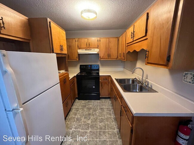 Building Photo - 2 br, 1 bath House - 4328 Banks Drive