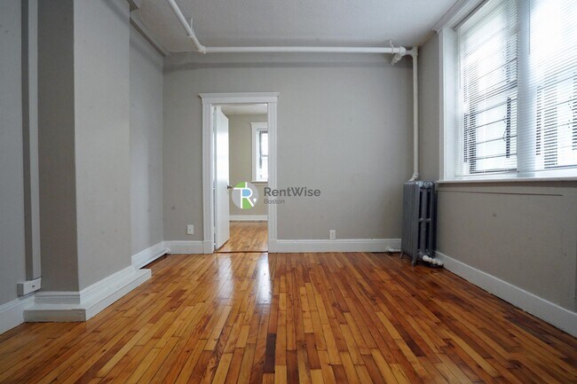 Foto del edificio - 15 Carol Ave