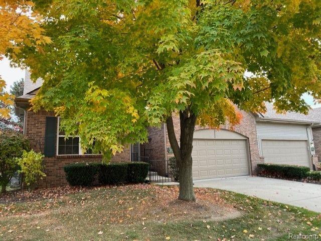 Primary Photo - 382 Winslow Cir