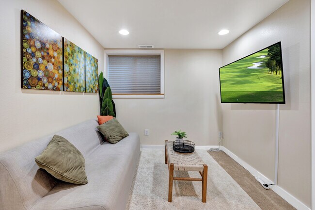 Foto del edificio - 7911 5th Ave NE