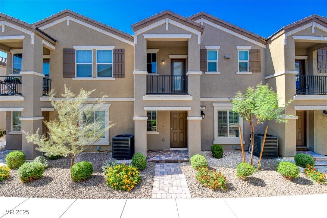 Foto principal - 664 Anemone Ln