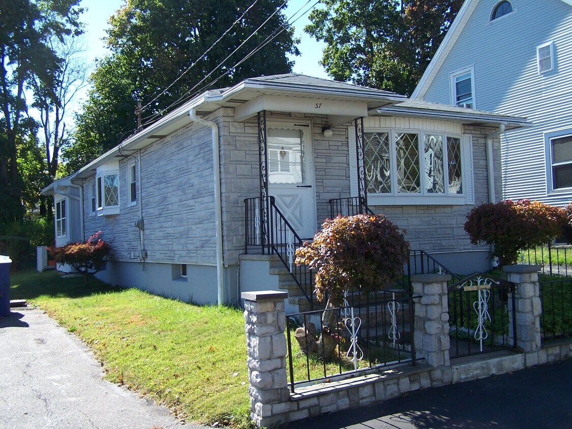 57 Avon Ave, Waterbury, CT 06708 House Rental in Waterbury, CT