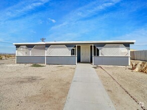 Building Photo - 2206 Ocean Side Ave
