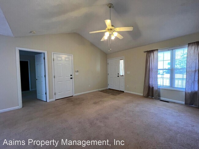Building Photo - 3 br, 2 bath House - 1556 Clan Campbell Dr.