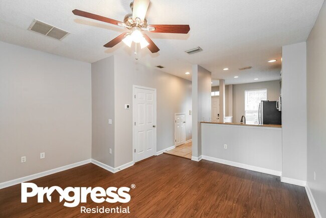 Building Photo - 1517 Fieldview Dr