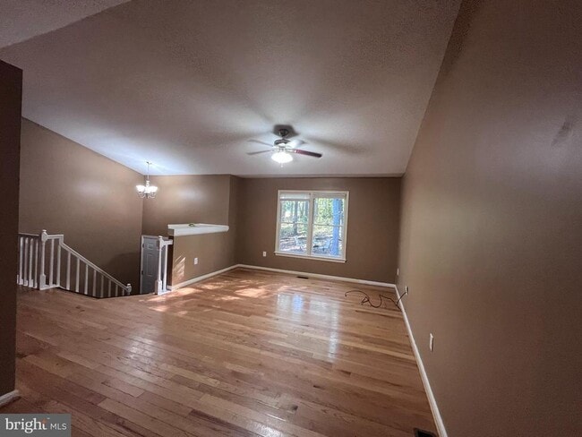 Building Photo - 12814 Plantation Dr