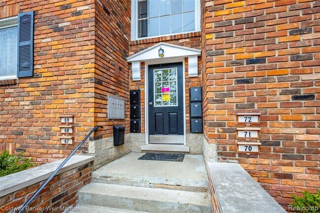 Foto del edificio - 31831 Grand River Ave