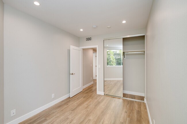 Foto del edificio - 842 11th St