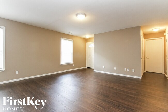 Building Photo - 4050 Congaree Dr