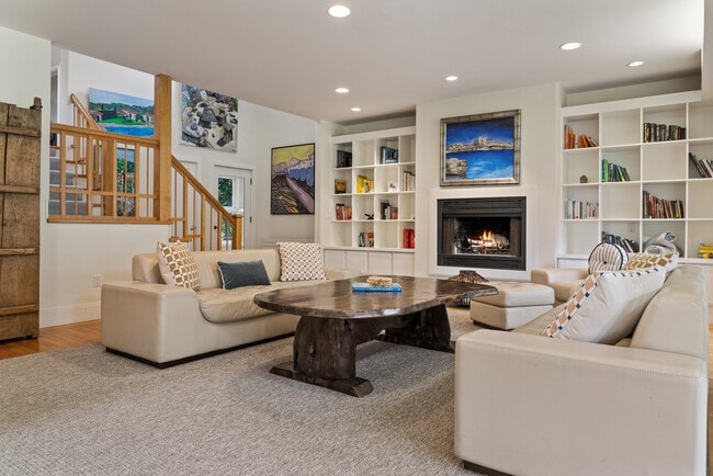 Foto del edificio - 175 Ruggles Ave