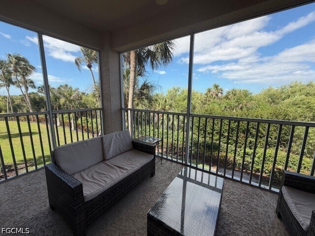 Foto del edificio - 16440 Millstone Cir