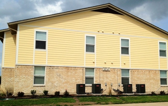 Foto del edificio - Red Oak Apartments