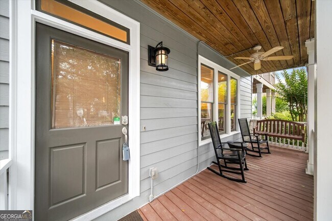 Foto del edificio - 1046 Wylie St SE