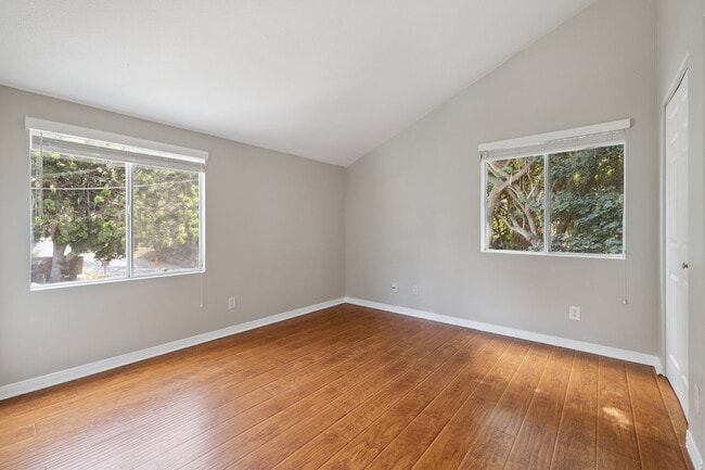 Building Photo - 3709 Las Flores Canyon Rd