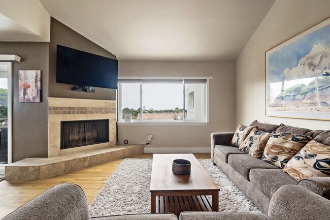 Foto del edificio - 301 Crocus Ct