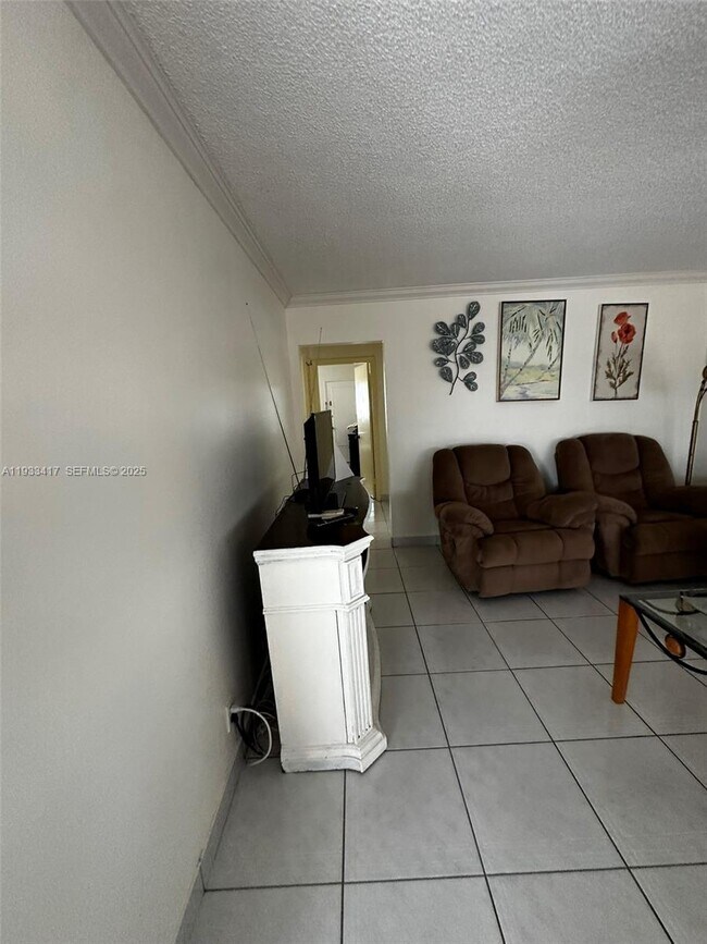 Foto del edificio - 920 SW 11th Ave