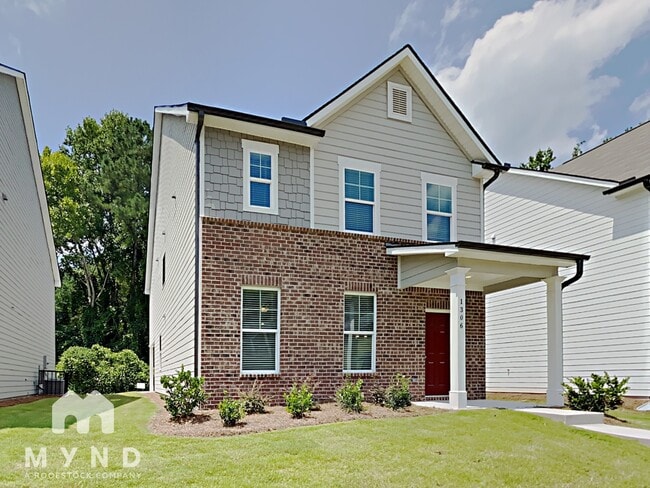 Building Photo - 1306 Sweetbriar Cir