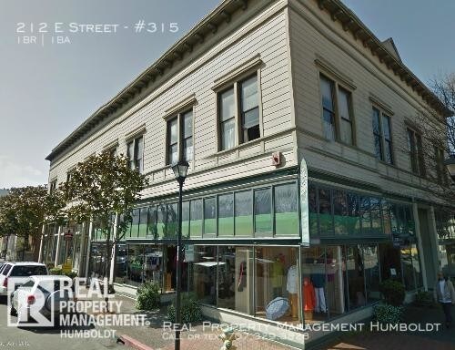 Foto principal - 212 E St