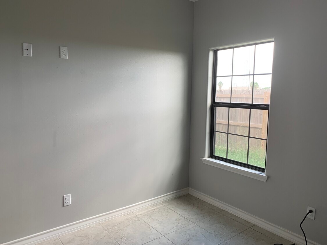 20424 Westfield Dr, Harlingen, TX 78550 Townhouse for Rent in