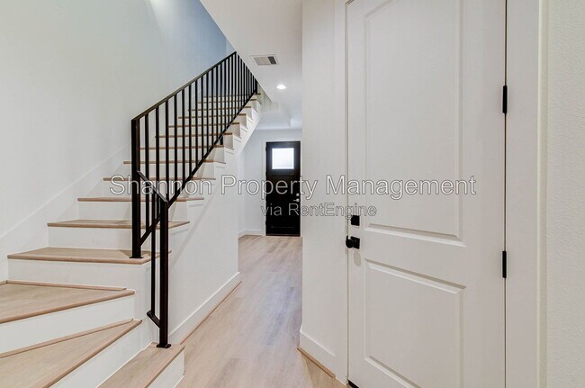Foto del edificio - 1817 Prospect St