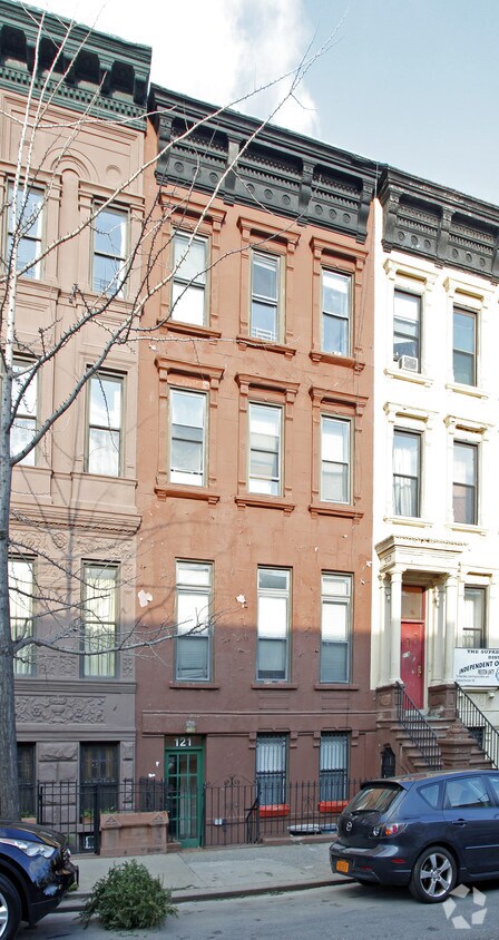 Primary Photo - 121 W 122nd St