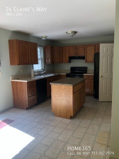 Building Photo - 3 BDR, 1.5 Bath Townhome in Fredericksburg