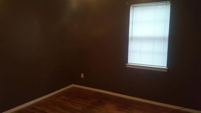 Building Photo - 4102 Stinson St. Milan, TN 38358