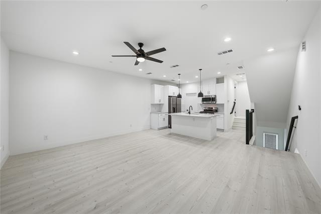 Foto del edificio - 7207 Mohawk Dr