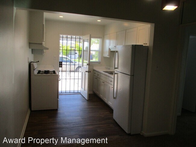 Foto del edificio - 2 br, 1 bath House - 4804 Hidalgo St.