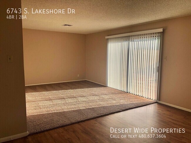 Foto del edificio - 6743 S Lakeshore Dr