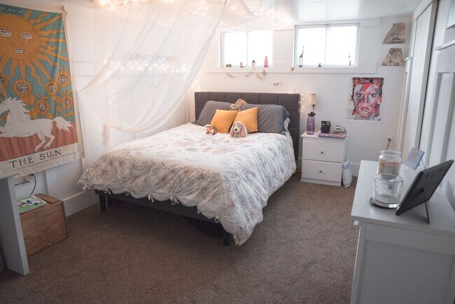 Foto del edificio - 1905 W Jackson St