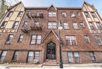 Building Photo - 301 Palisade Ave