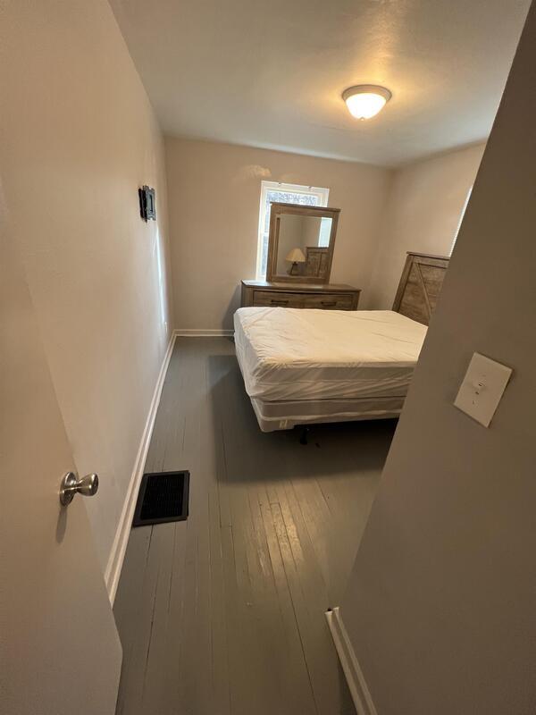 Photo - 246 Basswood Ave Apartment